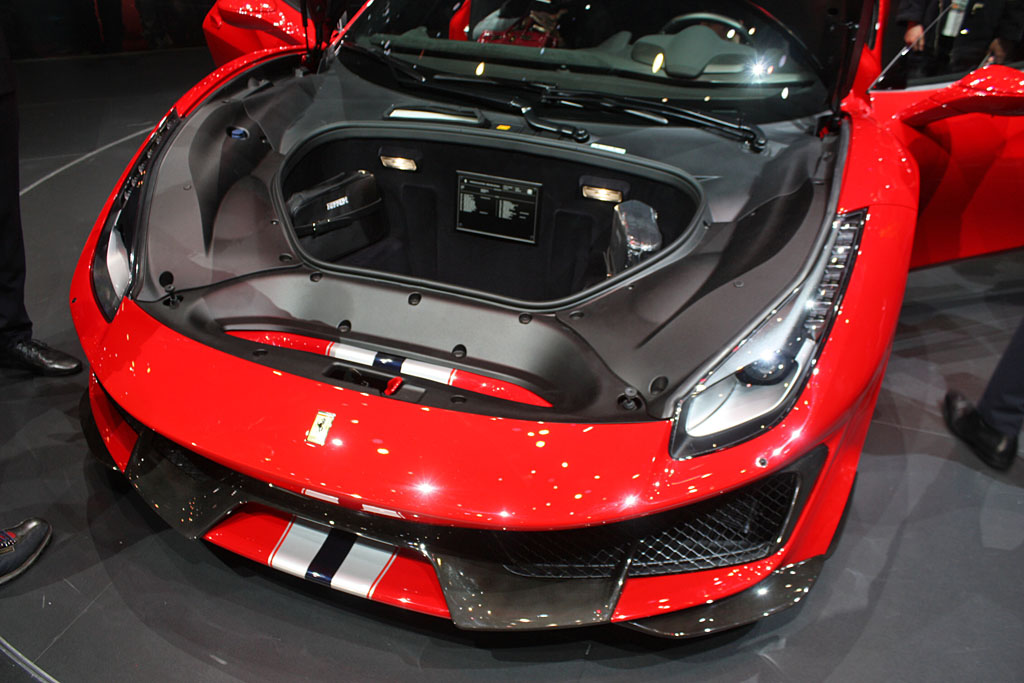 Ferrari 488 Pista trunk